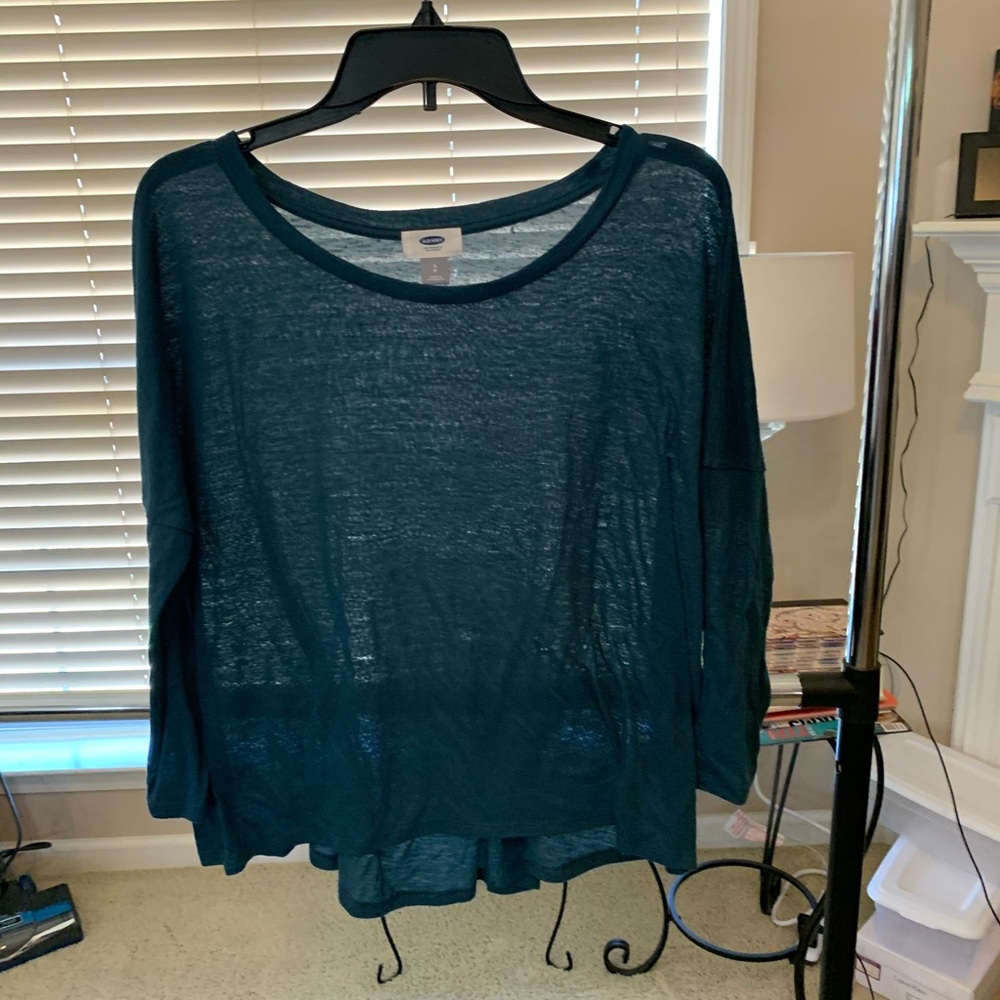 women’s long sleeved blouse